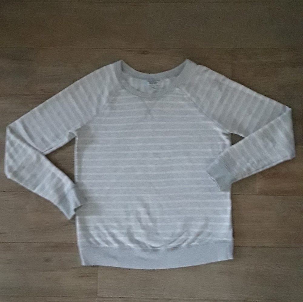 🧡Old Navy Crew Neck Sweatshirt